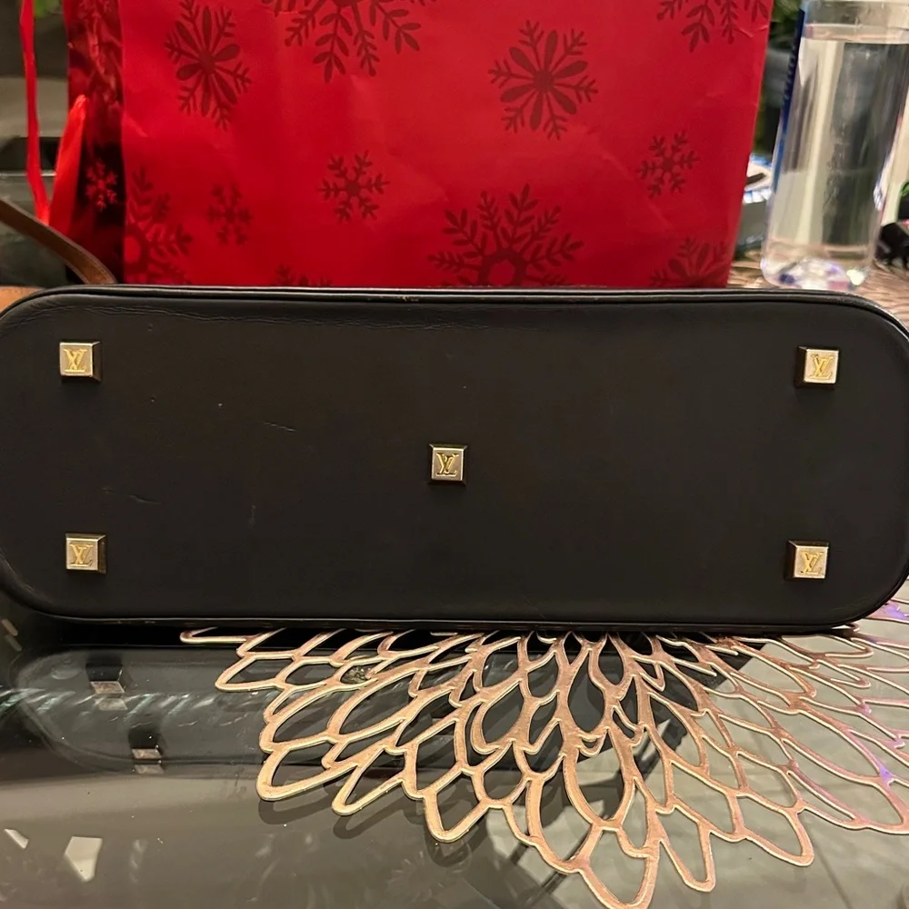 Louis Vuitton Alma Long Tan and Navy Monogram Satchel - Picture 2 of 14